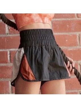 Free People Movement The Way Home Short Black Burnt Orange Womens Small